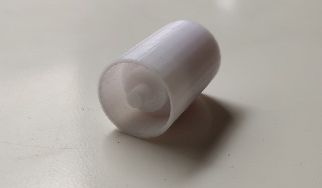 A dielectric lens for the 10,5GHz band (QO-100)